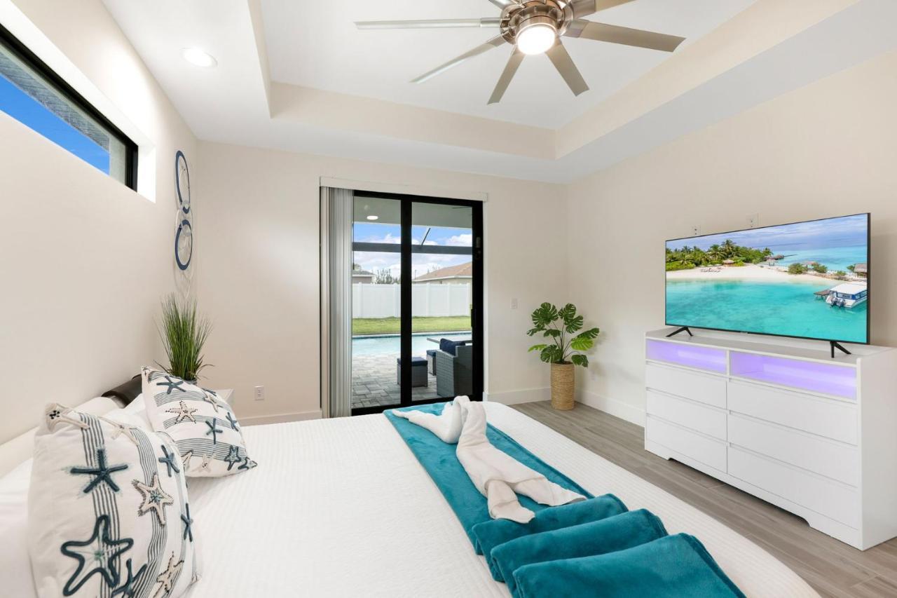 Perfect Oasis Retreat ! 2023 Luxury Built Home, Heated Pool And Games Cape Coral Exterior photo